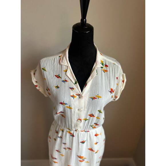 VINTAGE Women's Cut 60's/70's Cream Parrot Printed Short Sleeve Midi Dress SZ M - Picture 3 of 7